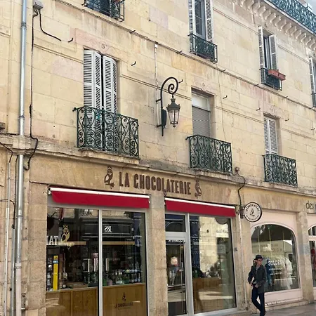 Agate - En Plein Coeur De La アパート *