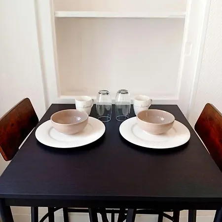 Agate - En Plein Coeur De La ディジョン