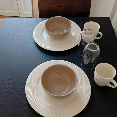 Agate - En Plein Coeur De La * ディジョン